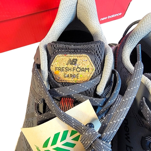New Balance Fresh Foam Garo Trail Running Shoes Mismatched Sizes 9 Left 10 Right - Picture 8 of 14